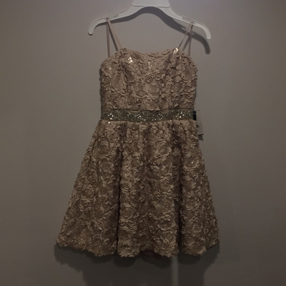 Strapless dress